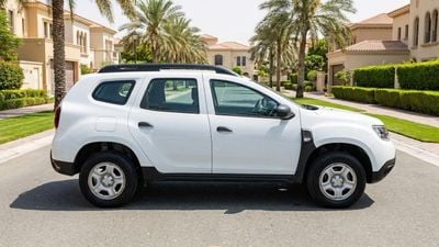 2022 Renault Duster PE, bílá, 85 052 km, dovoz SAE — foto 3 z 16