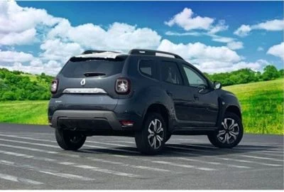 2023 Renault Duster LE, šedá, 0 km, dovoz SAE — foto 4 z 14