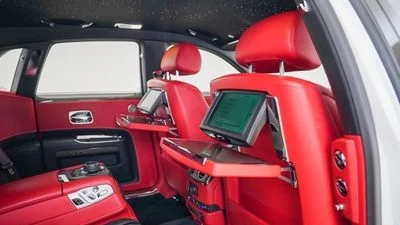 2017 Rolls-Royce Ghost SWB, bílá, 49 943 km, dovoz SAE — foto 5 z 16