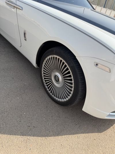 2016 Rolls-Royce Wraith STANDARD, bílá, 123 000 km, dovoz SAE — foto 16 z 16