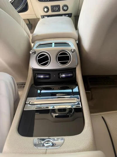 2016 Rolls-Royce Wraith STANDARD, bílá, 123 000 km, dovoz SAE — foto 3 z 16