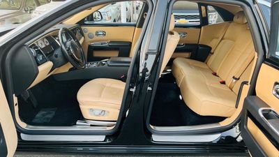 2012 Rolls-Royce Ghost STANDARD, černá, 85 000 km, dovoz SAE — foto 13 z 16
