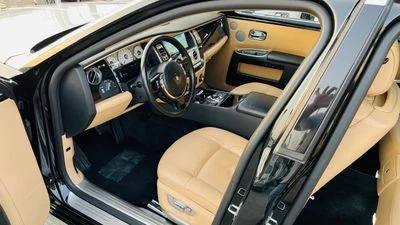 2012 Rolls-Royce Ghost STANDARD, černá, 85 000 km, dovoz SAE — foto 9 z 16