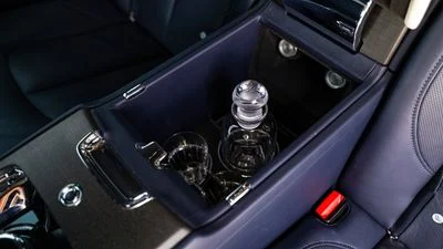 2022 Rolls-Royce Ghost, bílá, 29 000 km, dovoz SAE — foto 13 z 16