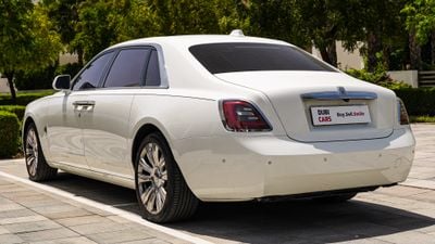 2022 Rolls-Royce Ghost, bílá, 29 000 km, dovoz SAE — foto 16 z 16