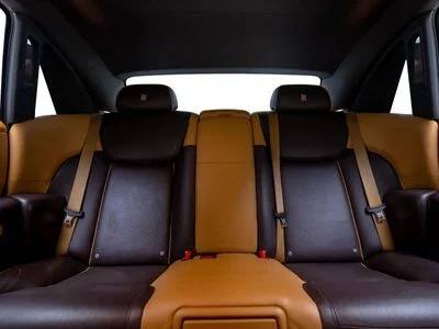 2017 Rolls-Royce Ghost SWB, bílá, 42 050 km, dovoz SAE — foto 16 z 16