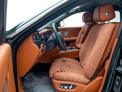 2022 Rolls-Royce Ghost, zelená, 7 000 km, dovoz SAE — foto 16 z 16