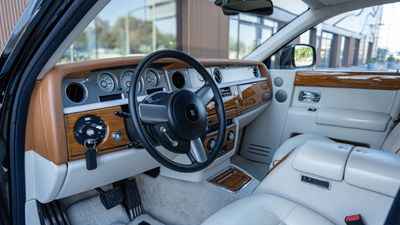 2011 Rolls-Royce Phantom STANDARD, černá, 43 000 km, dovoz SAE — foto 13 z 16