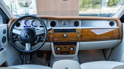 2011 Rolls-Royce Phantom STANDARD, černá, 43 000 km, dovoz SAE — foto 15 z 16