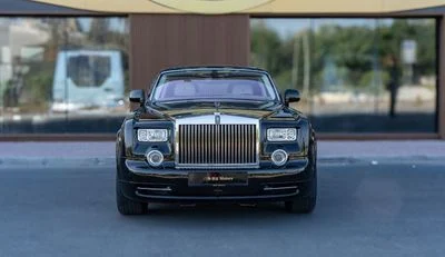 2011 Rolls-Royce Phantom STANDARD, černá, 43 000 km, dovoz SAE — foto 2 z 16