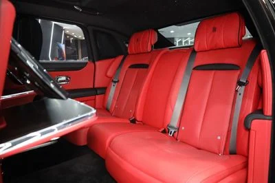 2022 Rolls-Royce Ghost EWB, černá, 47 000 km, dovoz SAE — foto 10 z 16