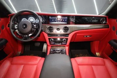 2022 Rolls-Royce Ghost EWB, černá, 47 000 km, dovoz SAE — foto 7 z 16