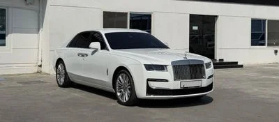 2022 Rolls-Royce Ghost, bílá, 14 000 km, dovoz SAE — foto 2 z 16