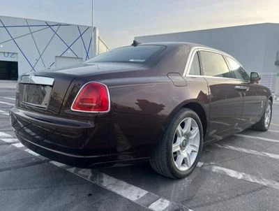 2013 Rolls-Royce Ghost STANDARD, Burgundy, 13 000 km, dovoz SAE — foto 12 z 14