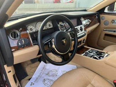 2013 Rolls-Royce Ghost STANDARD, Burgundy, 13 000 km, dovoz SAE — foto 13 z 14