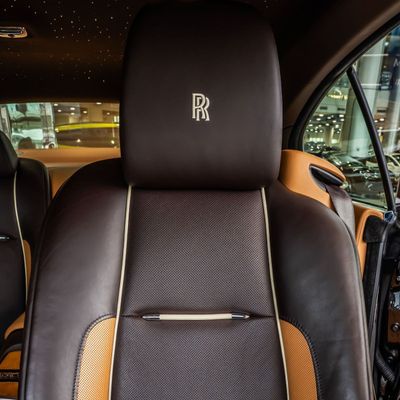 2017 Rolls-Royce Wraith STANDARD, červená, 45 000 km, dovoz SAE — foto 13 z 16
