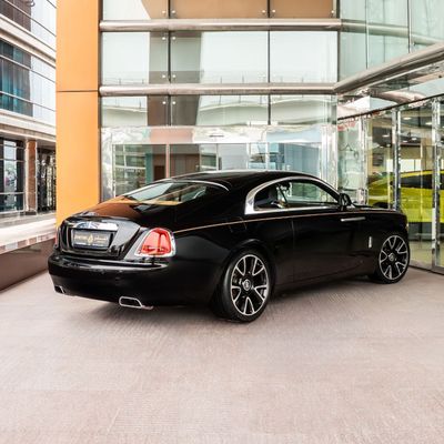 2017 Rolls-Royce Wraith STANDARD, červená, 45 000 km, dovoz SAE — foto 4 z 16