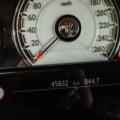 2017 Rolls-Royce Wraith STANDARD, červená, 45 000 km, dovoz SAE — foto 9 z 16