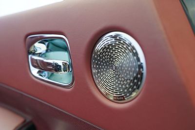 2018 Rolls-Royce Dawn, černá, 5 000 km, dovoz SAE — foto 4 z 15