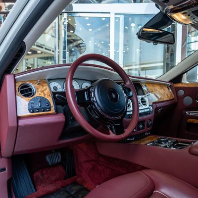 2015 Rolls-Royce Ghost, bílá, 42 000 km, dovoz SAE — foto 15 z 16