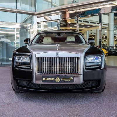 2010 Rolls-Royce Ghost STANDARD, černá, 30 000 km, dovoz SAE — foto 2 z 16