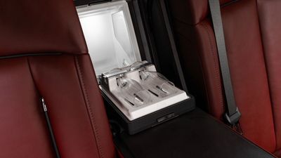 2019 Rolls-Royce Phantom EWB, černá, 20 564 km, dovoz SAE — foto 15 z 16