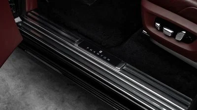 2019 Rolls-Royce Phantom EWB, černá, 20 564 km, dovoz SAE — foto 7 z 16