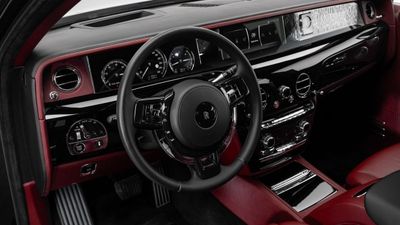 2019 Rolls-Royce Phantom EWB, černá, 20 564 km, dovoz SAE — foto 8 z 16