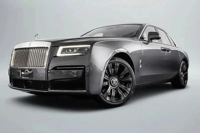2021 Rolls-Royce Ghost EWB, šedá, 12 400 km, dovoz SAE — foto 5 z 16