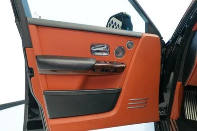2019 Rolls-Royce Phantom STANDARD, černá, 57 000 km, dovoz SAE — foto 3 z 15