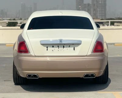 2014 Rolls-Royce Ghost SWB, zlatá, 28 000 km, dovoz SAE — foto 4 z 16
