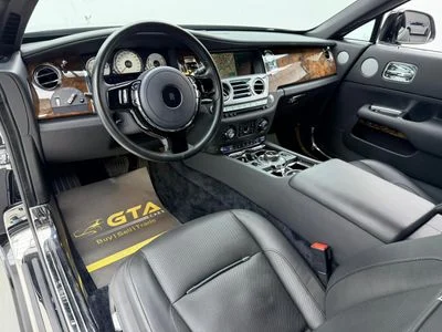 2017 Rolls-Royce Wraith STANDARD, černá, 31 273 km, dovoz SAE — foto 10 z 15