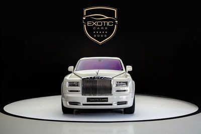 2015 Rolls-Royce Phantom STANDARD, bílá, 49 000 km, dovoz SAE — foto 3 z 15