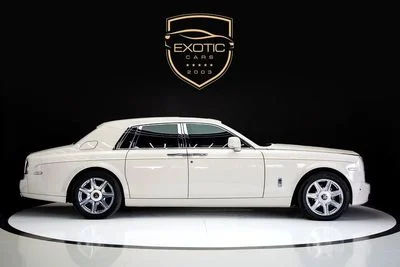 2015 Rolls-Royce Phantom STANDARD, bílá, 49 000 km, dovoz SAE — foto 4 z 15