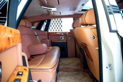 2015 Rolls-Royce Phantom STANDARD, bílá, 49 000 km, dovoz SAE — foto 8 z 15