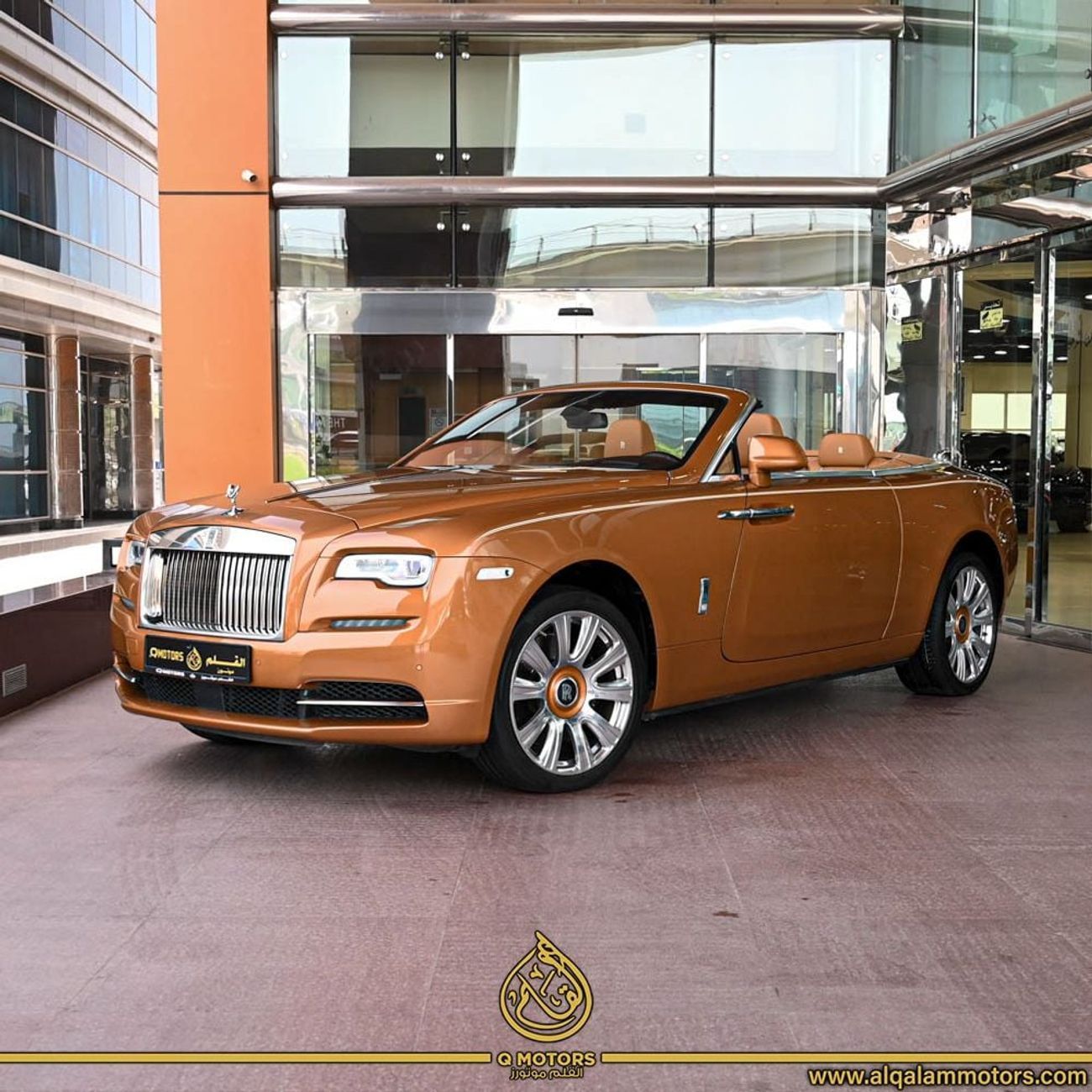 2017 Rolls-Royce Dawn, zlatá, 42 000 km, dovoz SAE — foto 1