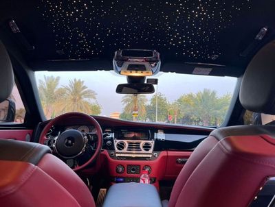2018 Rolls-Royce Ghost SWB, černá, 84 000 km, dovoz SAE — foto 4 z 9