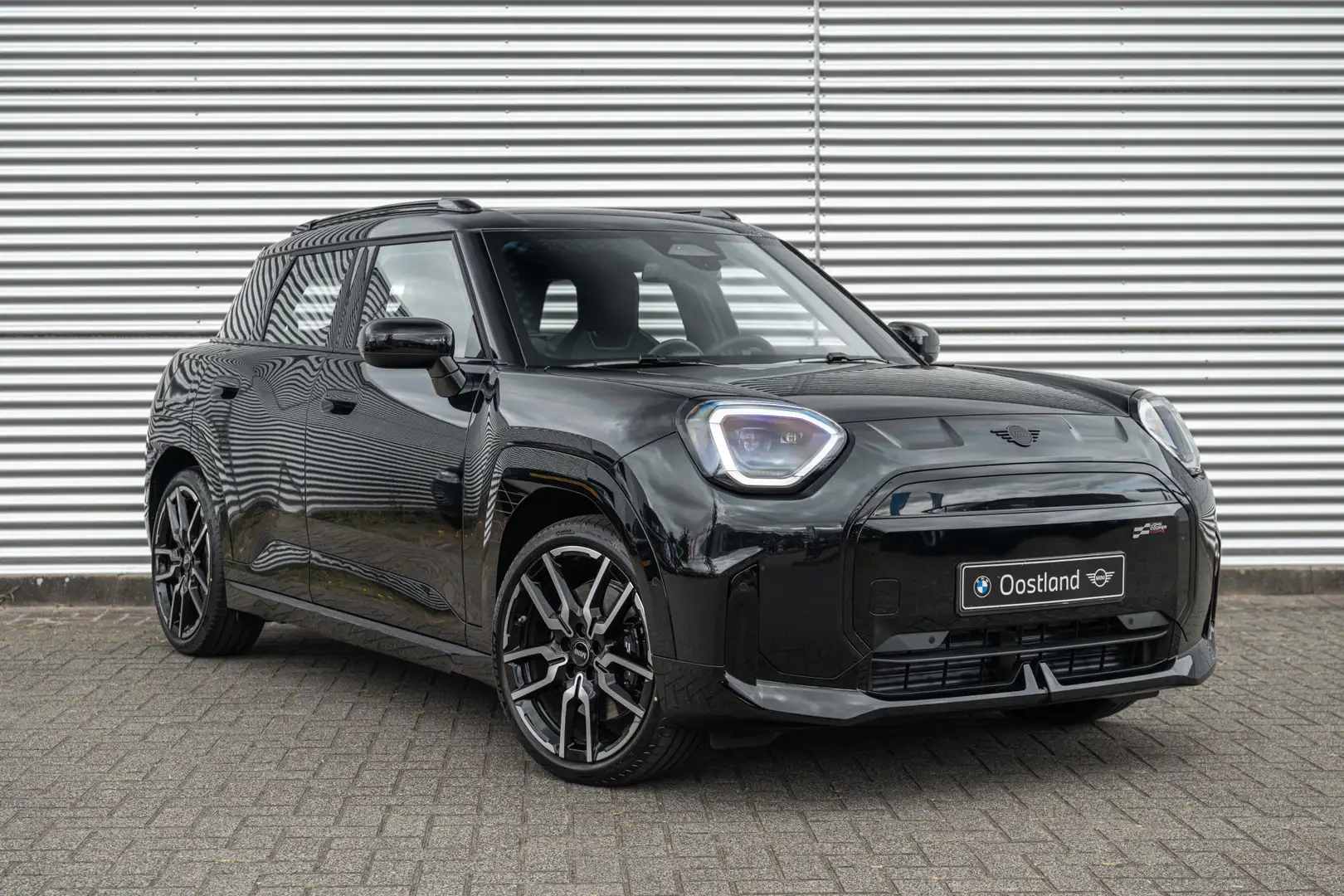 2026 MINI Aceman, 1 km, Nizozemsko — foto 12 z 12