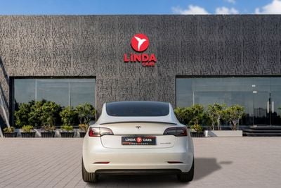2022 Tesla Model 3 PERFORMANCE, bílá, 99 000 km, dovoz SAE — foto 4 z 16
