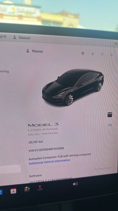 2022 Tesla Model 3 LONG RANGE, černá, 30 000 km, dovoz SAE — foto 2 z 8