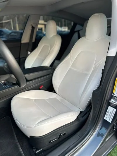 2023 Tesla Model 3 PERFORMANCE, černá, 40 000 km, dovoz SAE — foto 10 z 13