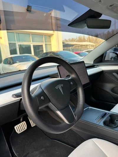 2023 Tesla Model 3 PERFORMANCE, černá, 40 000 km, dovoz SAE — foto 6 z 13