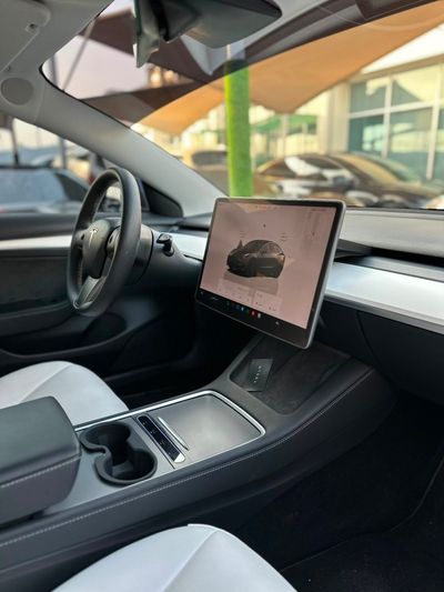 2023 Tesla Model 3 PERFORMANCE, černá, 40 000 km, dovoz SAE — foto 8 z 13