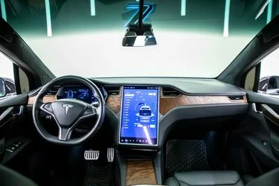 2019 Tesla Model X PERFORMANCE, černá, 33 000 km, dovoz SAE — foto 7 z 16