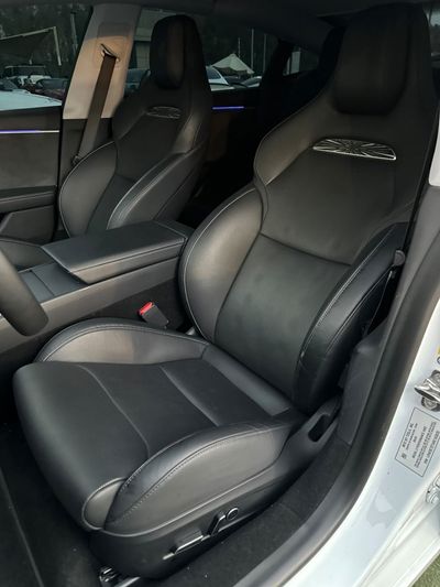 2024 Tesla Model 3 PERFORMANCE, bílá, 60 000 km, dovoz SAE — foto 8 z 13