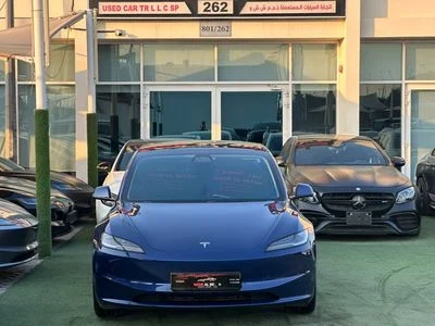 2024 Tesla Model 3 LONG RANGE, modrá, 35 000 km, dovoz SAE — foto 2 z 12