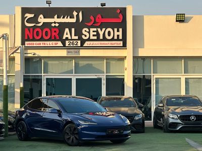 2024 Tesla Model 3 LONG RANGE, modrá, 35 000 km, dovoz SAE — foto 3 z 12