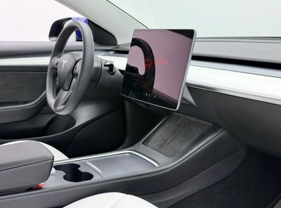 2023 Tesla Model 3 PERFORMANCE, modrá, 65 000 km, dovoz SAE — foto 7 z 16