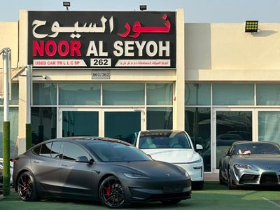 2025 Tesla Model 3 PERFORMANCE, černá, 70 000 km, dovoz SAE — foto 3 z 12