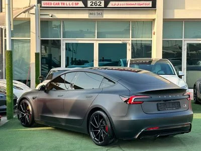 2025 Tesla Model 3 PERFORMANCE, černá, 70 000 km, dovoz SAE — foto 5 z 12